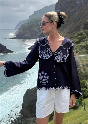 Elysia skjorte Navy Sissel Edelbo 